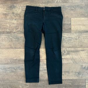GAP Women’s Black Ankle Pants - 2R